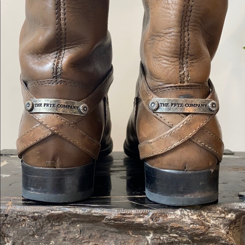 FRYE brown leather riding boots - Picture 2 of 8